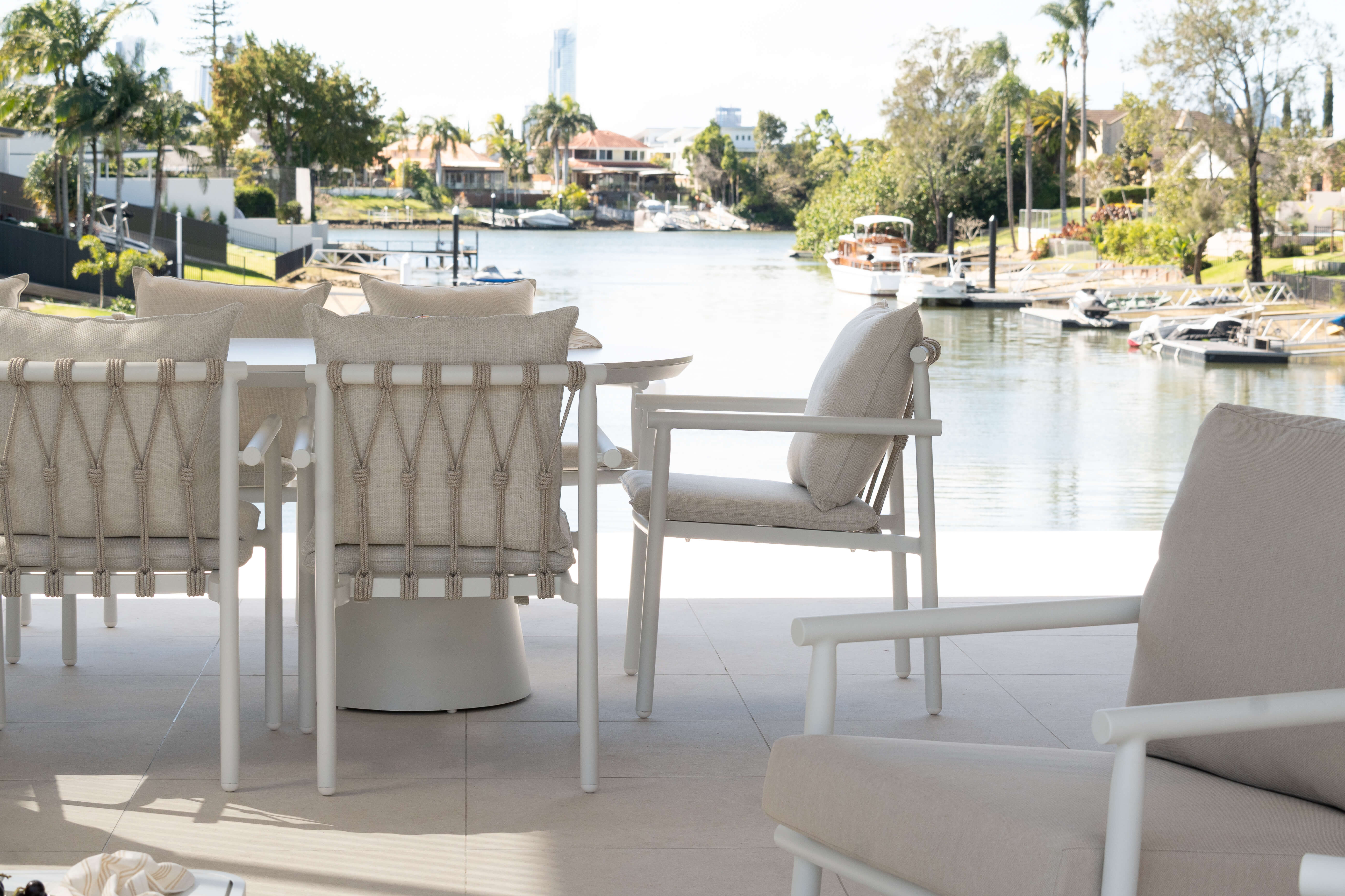 Azure Dining Setting in Arctic White with Rope Chairs