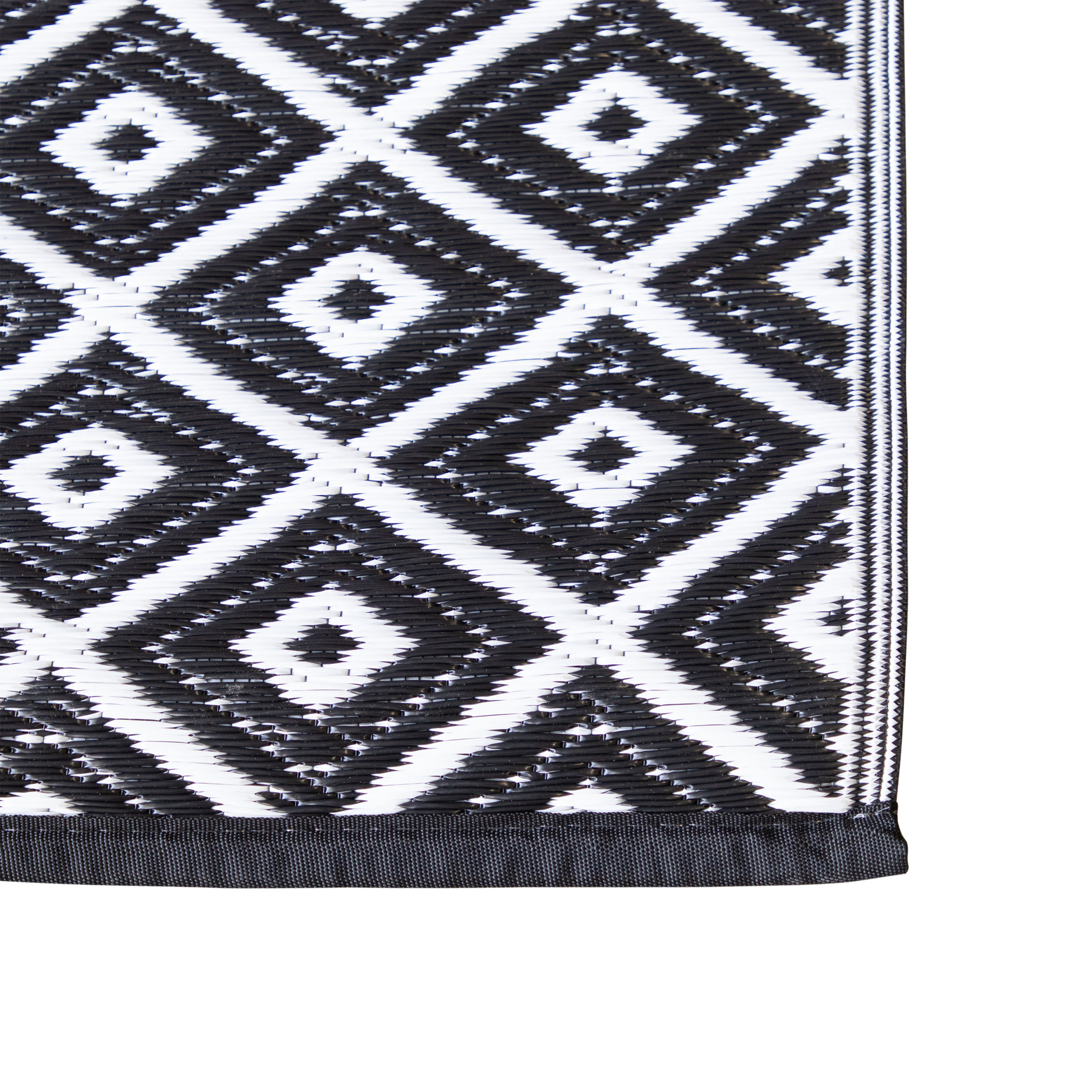 Diamond Black Rug in PP - 180 x 270 cm