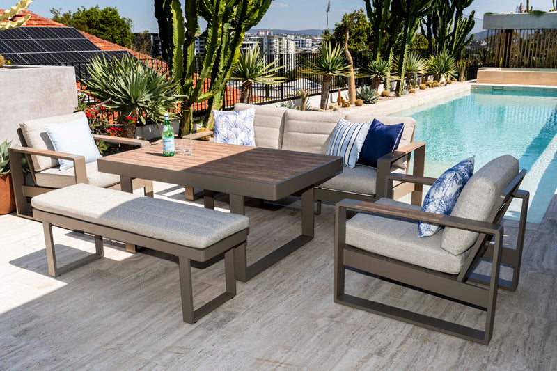 Find your perfect outdoor lounge