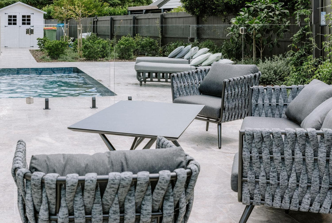 Outdoor Lounge in Rope and Wicker