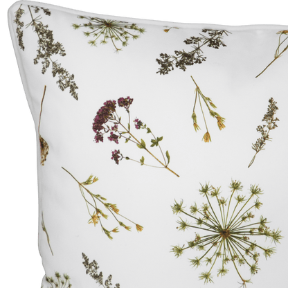 Bondi Wish - 45 x 45 cm Piped Outdoor Cushion
