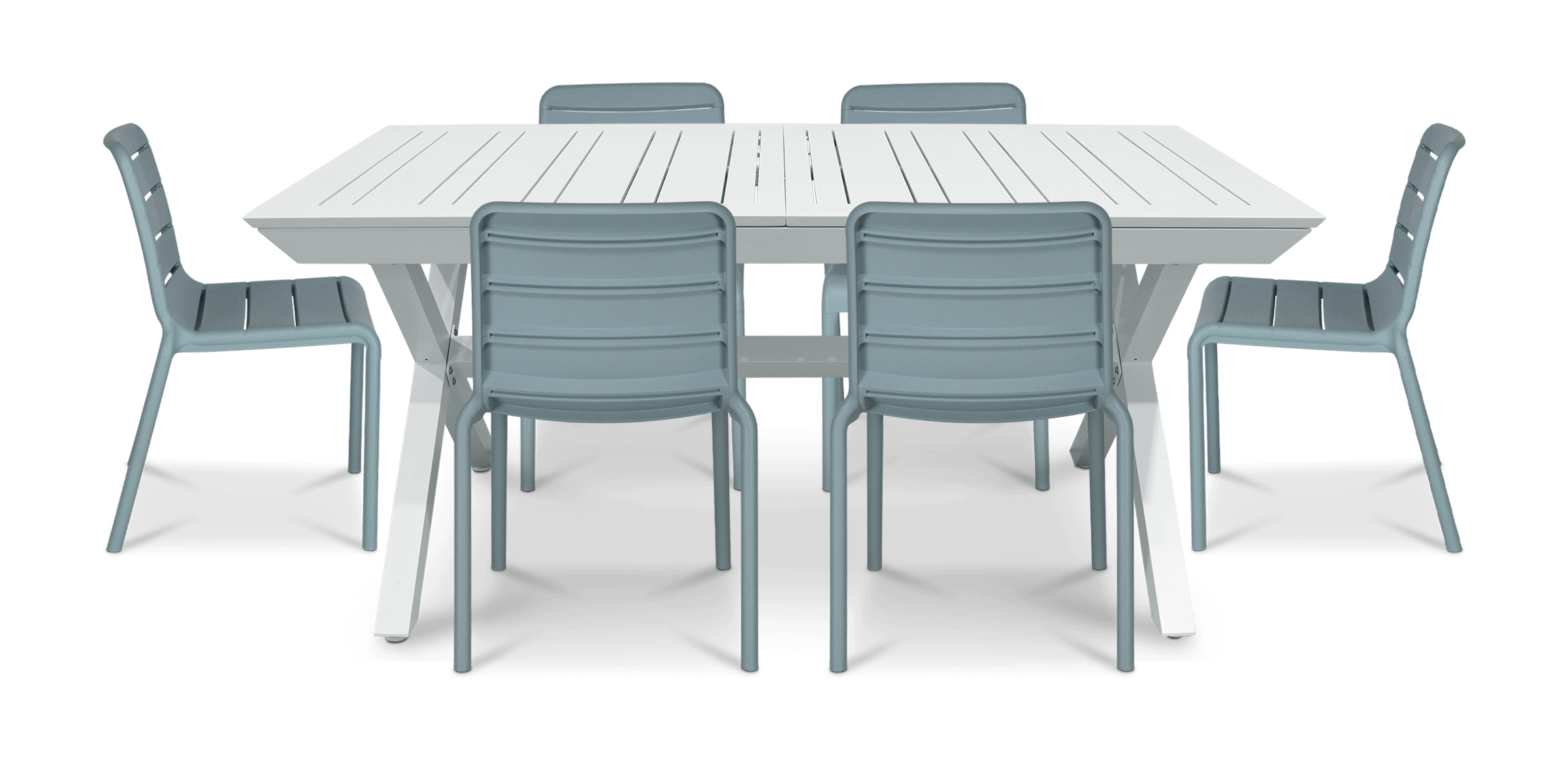 Caribbean Outdoor Extension Table in White with Aura UV Plastic Outdoor Chairs (PP)