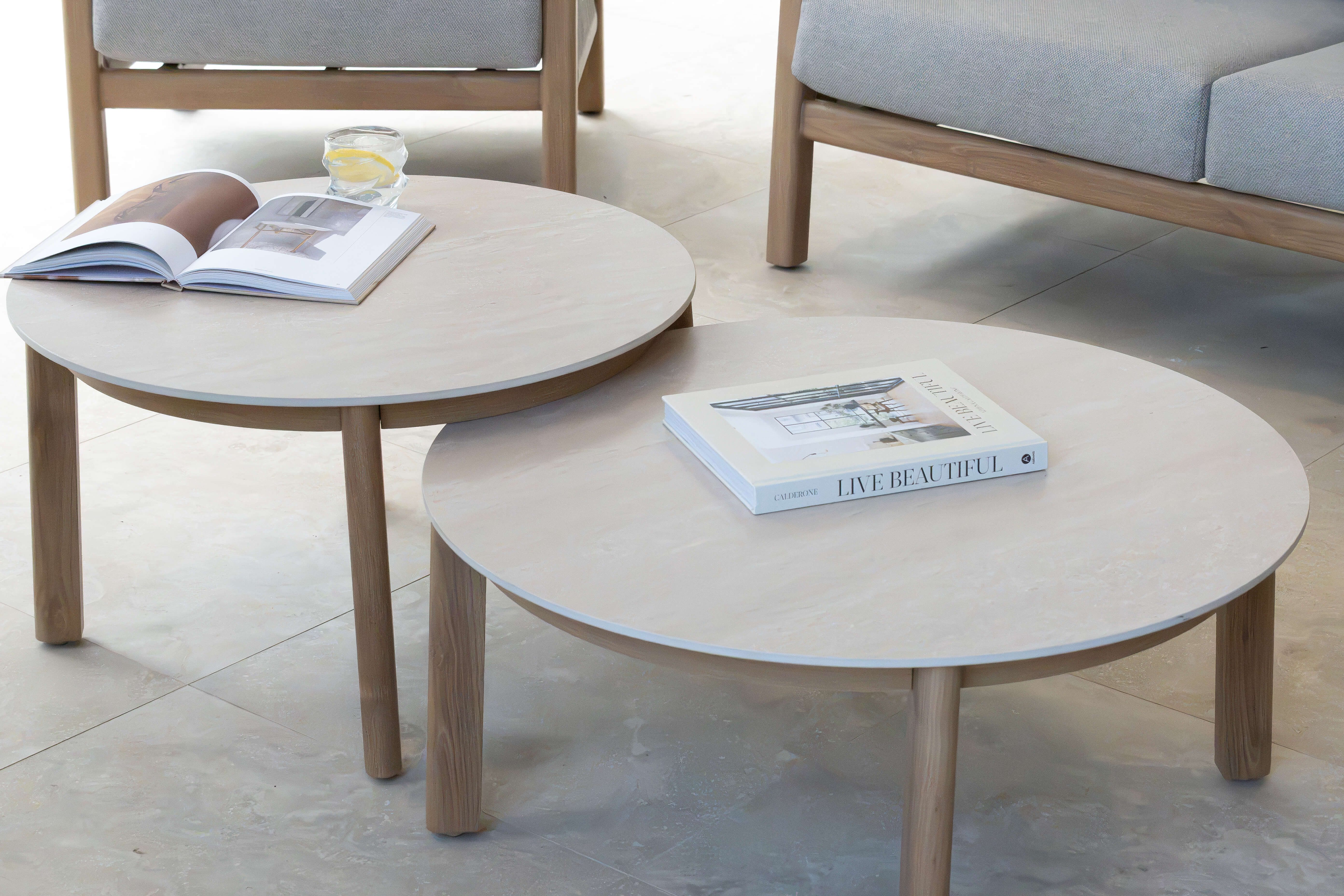 Daintree 5 piece Lounge Set with Pebble Olefin Rope, Pebble Olefin Cushions and Teak Look Aluminium Frame
